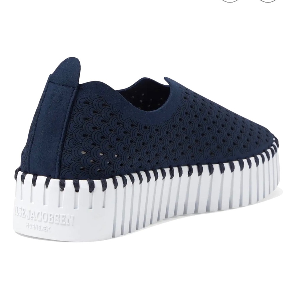 NWT Danish 1.5” Platform Blue Slip Ons - Picture 6 of 16